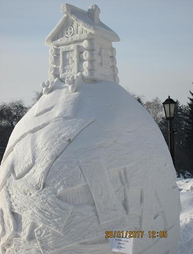 Что первично? Крица или яйцо? (г. Омск). XVII фестиваль снежной скульптуры в г. Новосибирске.
