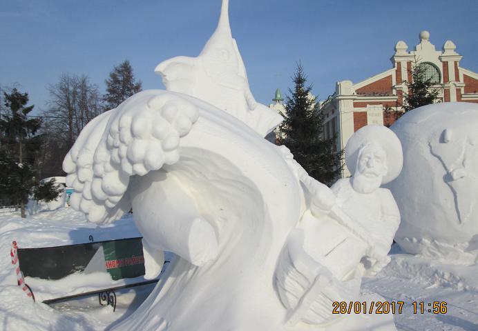 Старик и море (г. Горно-Алтайск). XVII фестиваль снежной скульптуры в г. Новосибирске.